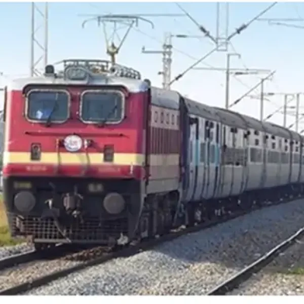 यात्रियों के लिए राहत: शालीमार-एलटीटी एक्सप्रेस में लगेगा अतिरिक्त AC-3 कोच, बढ़ेंगी कन्फर्म सीटें