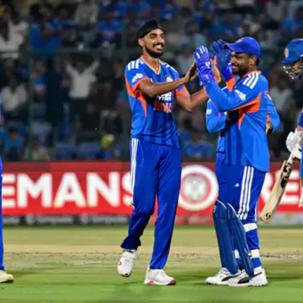 IND vs AFG 2nd T20: अफगानिस्तान के 67 रन पर 4 विकेट गिरे, नीतीश रेड्डी ने झटके 2 विकेट