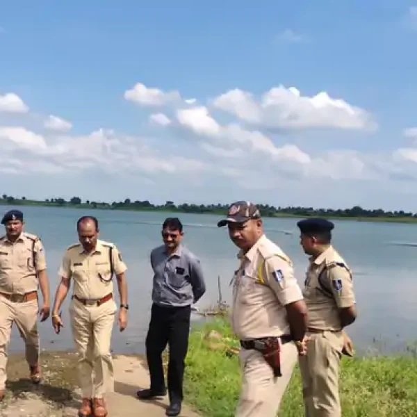 खंडवा में गणेश प्रतिमा विसर्जन को लेकर सुरक्षा तैयारियां तेज, पुलिस ने विसर्जन स्थलों का किया निरीक्षण