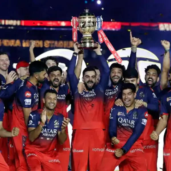 BCCI ने टाली IPL रिव्यू मीटिंग, 15 अक्टूबर को होनी थी बैठक; टीम इंडिया के ट्रैवल प्लान में भी बदलाव