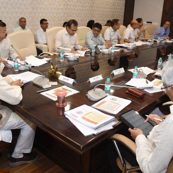CM Dr. Mohan Yadav ने की स्कूल शिक्षा विभाग की समीक्षा, योजनाओं को बेहतर बनाने के दिए निर्देश