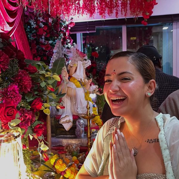 Splitsvilla 16 में Afghan Model Sadaf Shankar: Reality Show में टूटा दिल, Mahadev की भक्त बनी चर्चा में