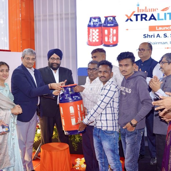 इंडियनऑयल ने शुरू की 10 और 5 किलोग्राम एलपीजी सिलेंडर की एक्सप्रेस डिलीवरी सेवा