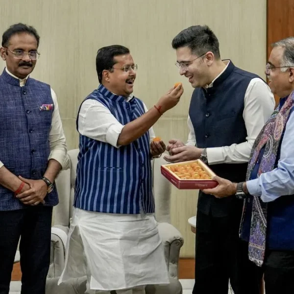 AAP का बड़ा एक्शन: BJP जॉइन करने वाले 7 सांसदों की राज्यसभा सदस्यता रद्द करने की मांग