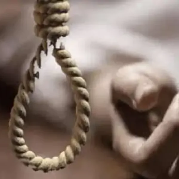 खेत में मोटर चालू करने गया किसान करंट की चपेट में आया, दर्दनाक मौत से गांव में मातम
