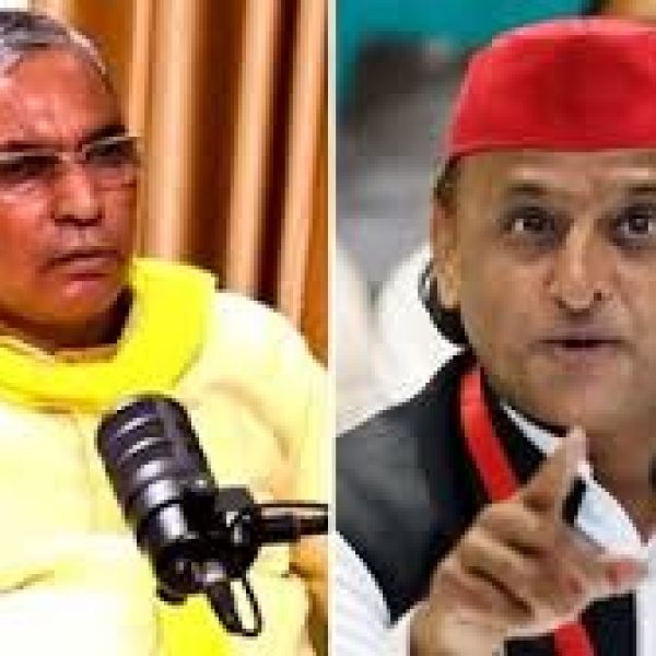 अखिलेश यादव