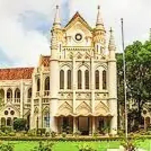 मध्यप्रदेश हाईकोर्ट का बड़ा फैसला: सोम डिस्टिलरीज के 8 लाइसेंस सस्पेंड करने की कार्रवाई सही