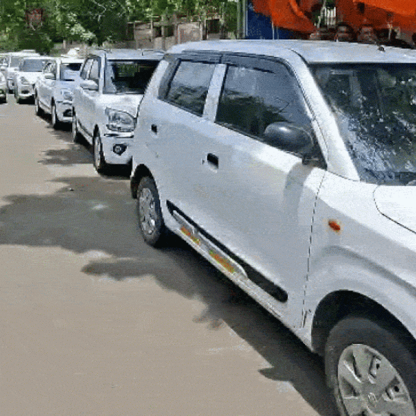 Bhopal Airport Taxi Strike Update: VVIP मूवमेंट के चलते टली टैक्सी चालकों की हड़ताल, यात्रियों को मिली राहत