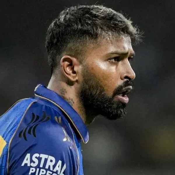 Hardik Pandya पर BCCI का बड़ा एक्शन, KKR से हार के बाद तोड़ा IPL नियम