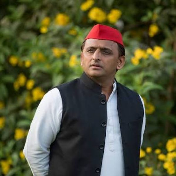 Akhilesh Yadav Attack: अखिलेश यादव का योगी सरकार पर तंज, बोले- ‘सरकार के सिर्फ चार दिन बचे, इसलिए विधानसभा सत्र भी चार दिन का’