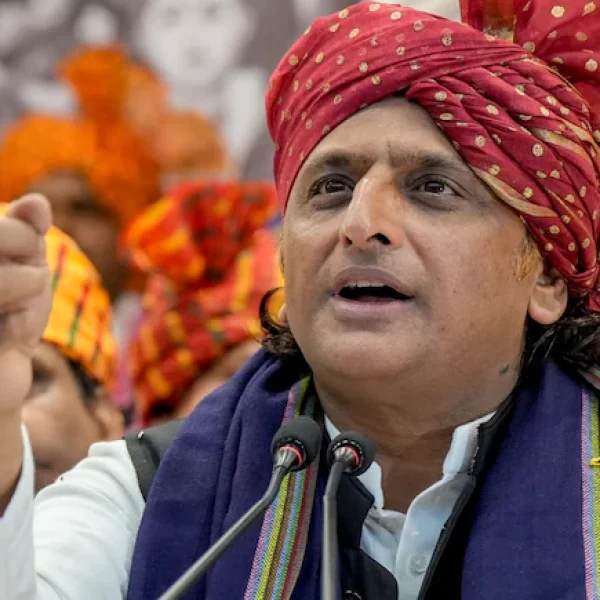 UP चुनाव 2027: अखिलेश का मास्टरस्ट्रोक! 2-3 महीने पहले ही घोषित होंगे प्रत्याशी, कांग्रेस के साथ 80 सीटों पर बन सकता है फॉर्मूला