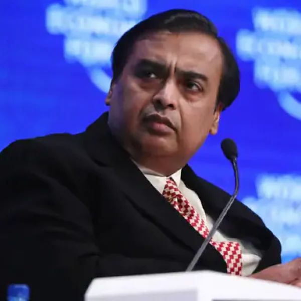 रिलायंस इंडस्ट्रीज का पहली तिमाही मुनाफा 22.4% घटा, रेवेन्यू में 25% की बढ़ोतरी; जियो और रिटेल बिजनेस ने दिखाई मजबूती