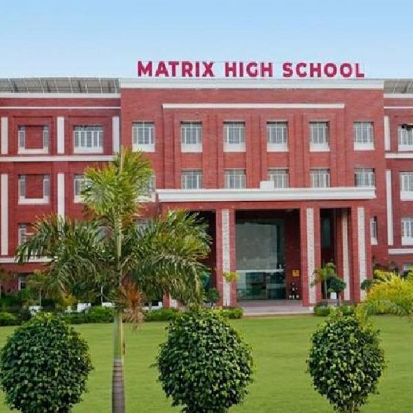 MATRIX High School: पढ़ाई के साथ भविष्य की तैयारी, दे रहा है शानदार रिजल्ट