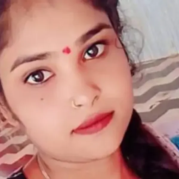 जबलपुर में बार कर्मचारी युवती की चाकू मारकर हत्या, सहकर्मी पर आरोप; वारदात के बाद फरार