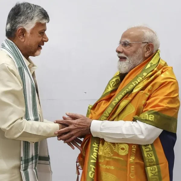 PM Modi की तारीफ में बोले नायडू, कहा- प्रेरणा देने वाले नेता हैं PM