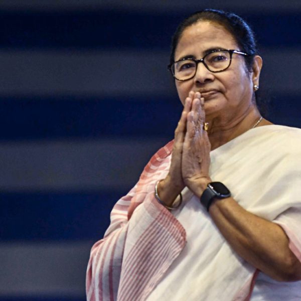 Mamata Banerjee को बड़ा झटका, वरिष्ठ नेता Manas Ranjan Bhunia ने छोड़ी TMC