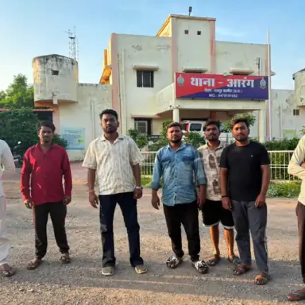 रायपुर के आरंग में महिला की संदिग्ध मौत, परिजनों ने पति पर हत्या का आरोप लगाया